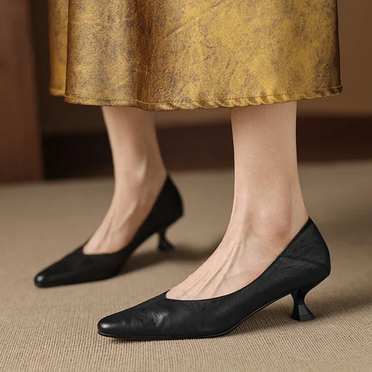 Amelier Women's Leather Pumps Pointed Toe Kitten Heel