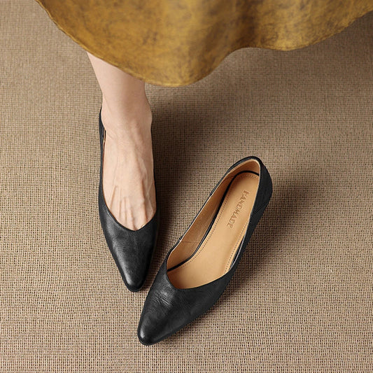 Amelier Women's Leather Pumps Pointed Toe Kitten Heel